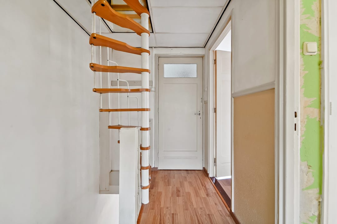 Photo 31 of Wormerveerstraat 222