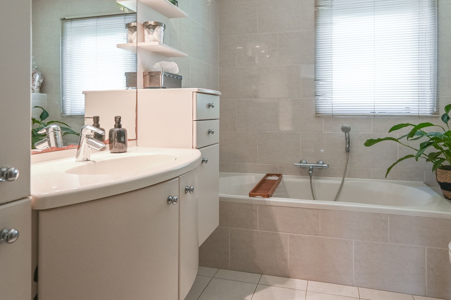 Foto 25 van J. Michaëlpad 54