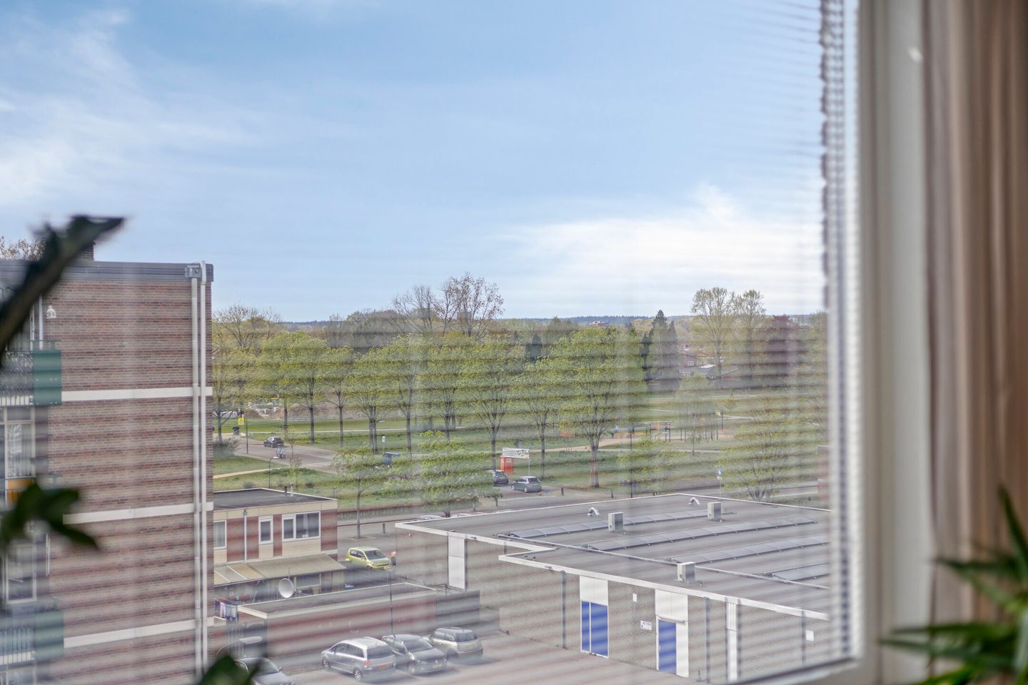 Photo 20 of Eemstraat 47