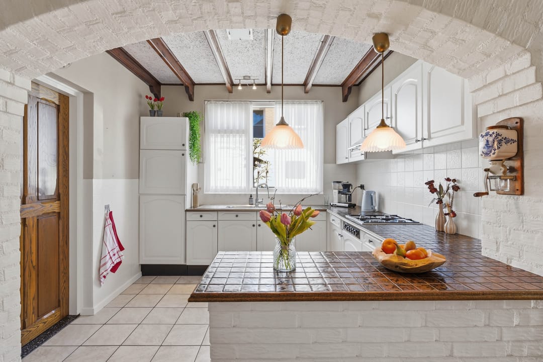 Charming semi-detached house with garden room and garage in Mill-West — 13
