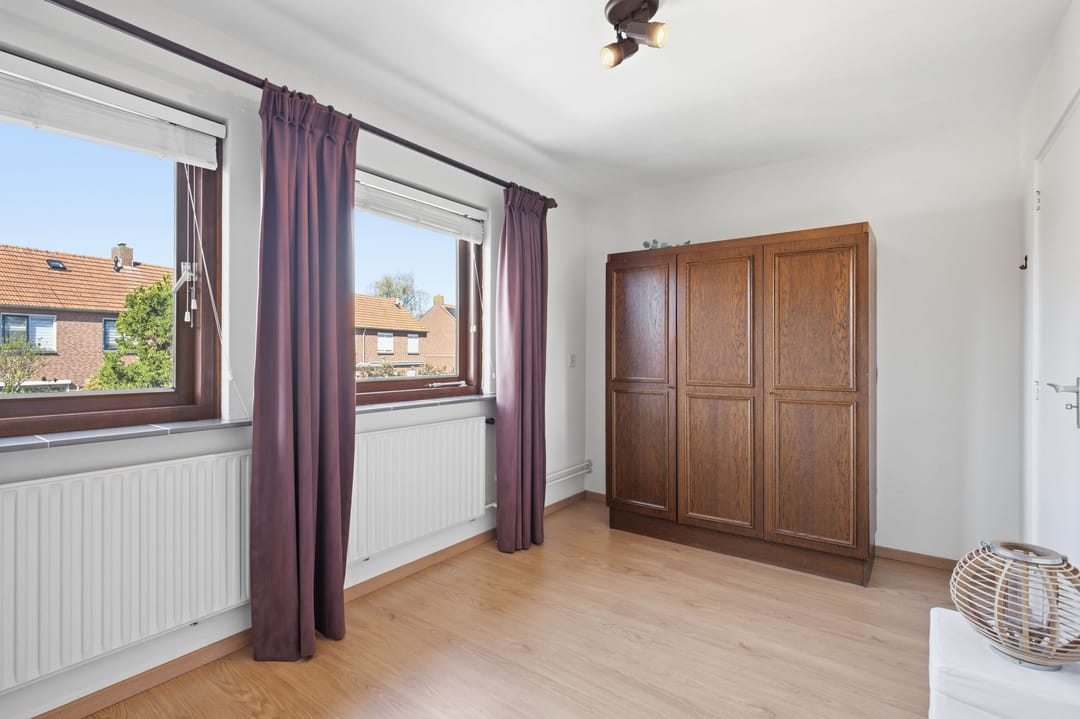 Charming semi-detached house with garden room and garage in Mill-West — 26