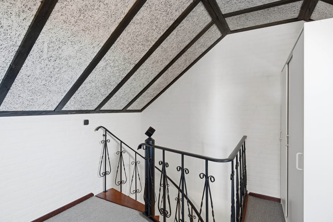Charming semi-detached house with garden room and garage in Mill-West — 31