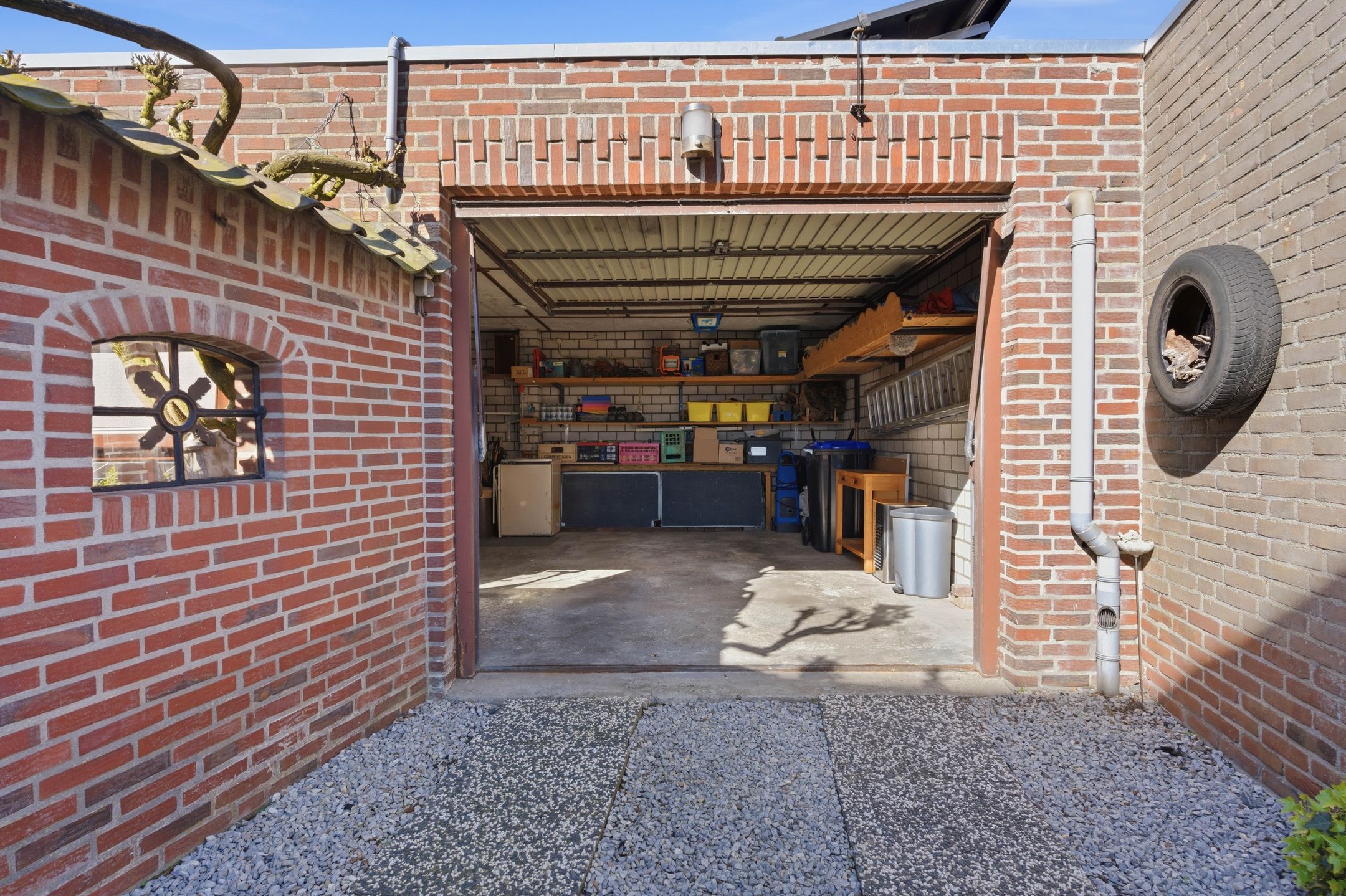 Charming semi-detached house with garden room and garage in Mill-West — 45