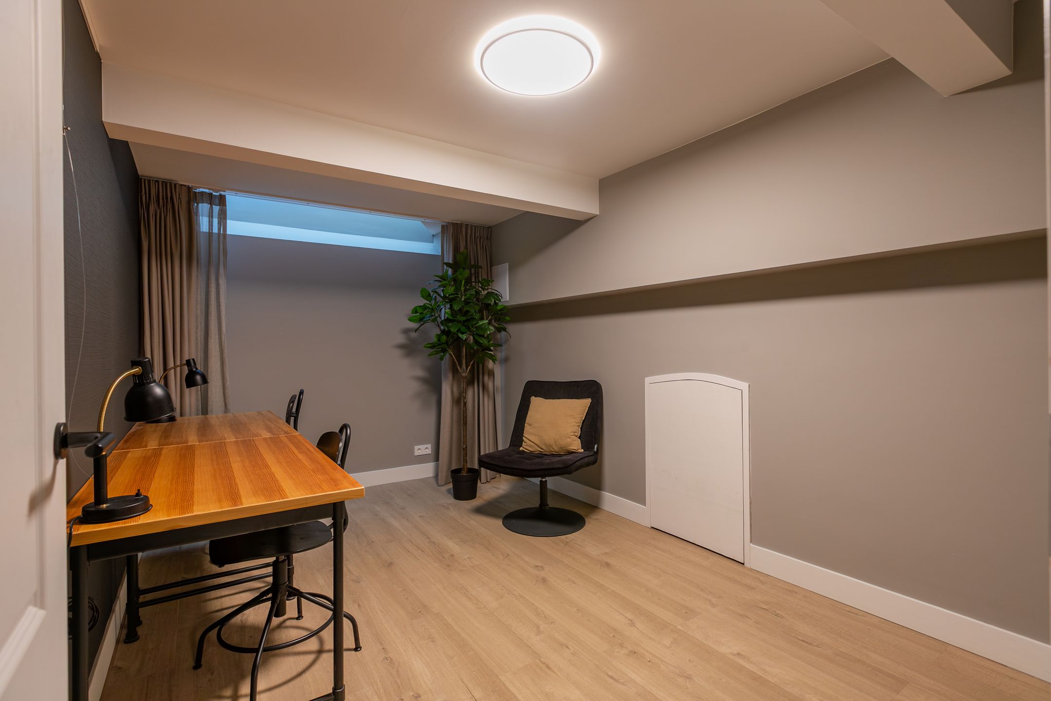 Luxurious Ground-Floor Apartment with Large Garden in Popular Blijdorp — 30