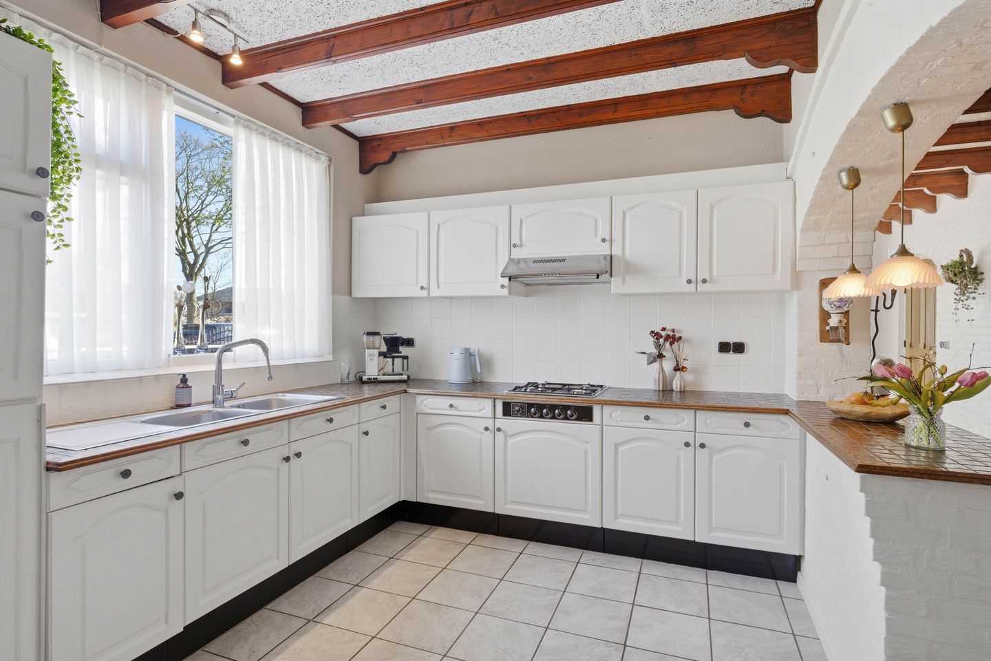 Charming semi-detached house with garden room and garage in Mill-West — 14