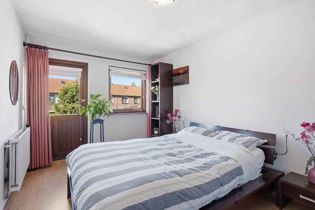 Charming semi-detached house with garden room and garage in Mill-West — 23