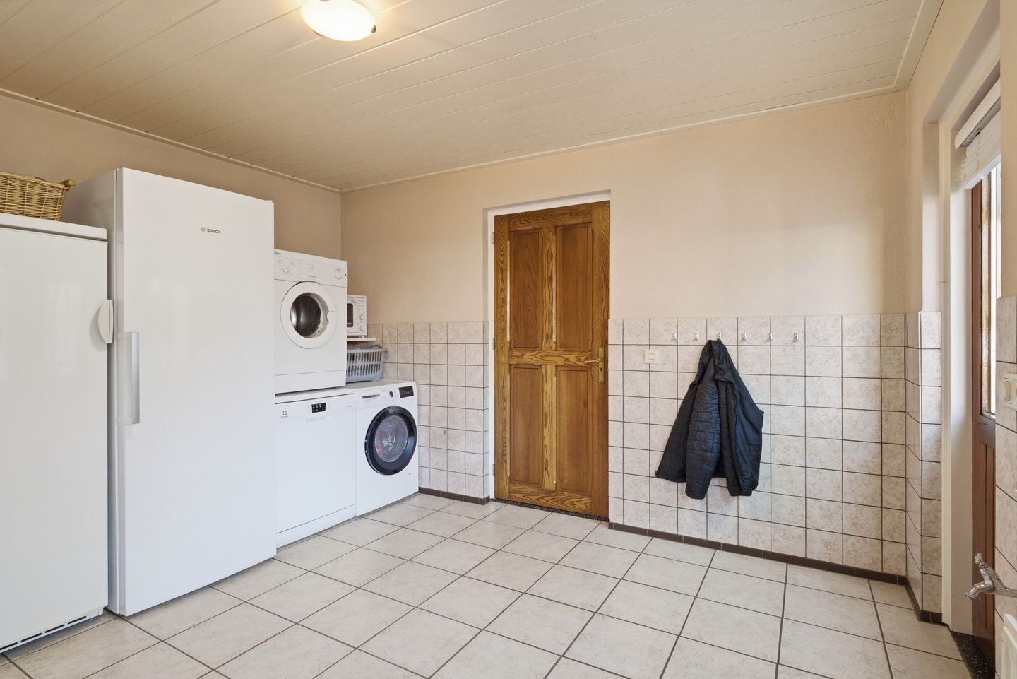 Charming semi-detached house with garden room and garage in Mill-West — 19