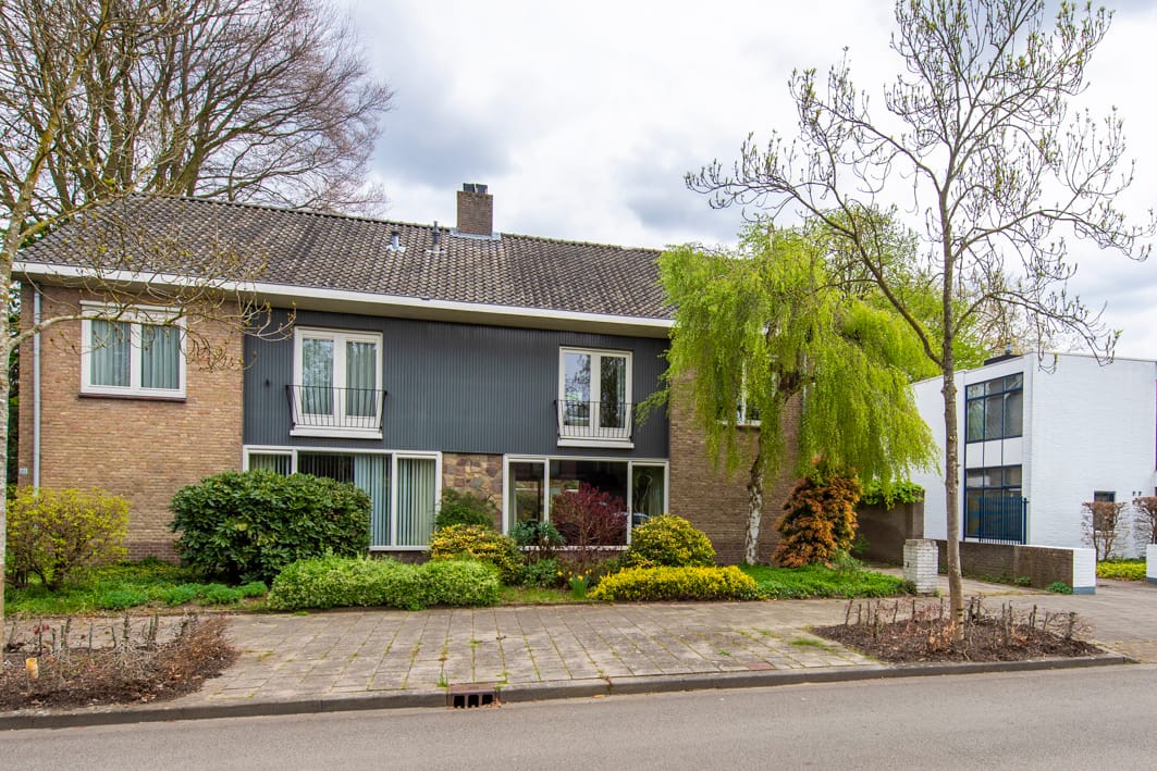 Burgemeester Vissersstraat 12 