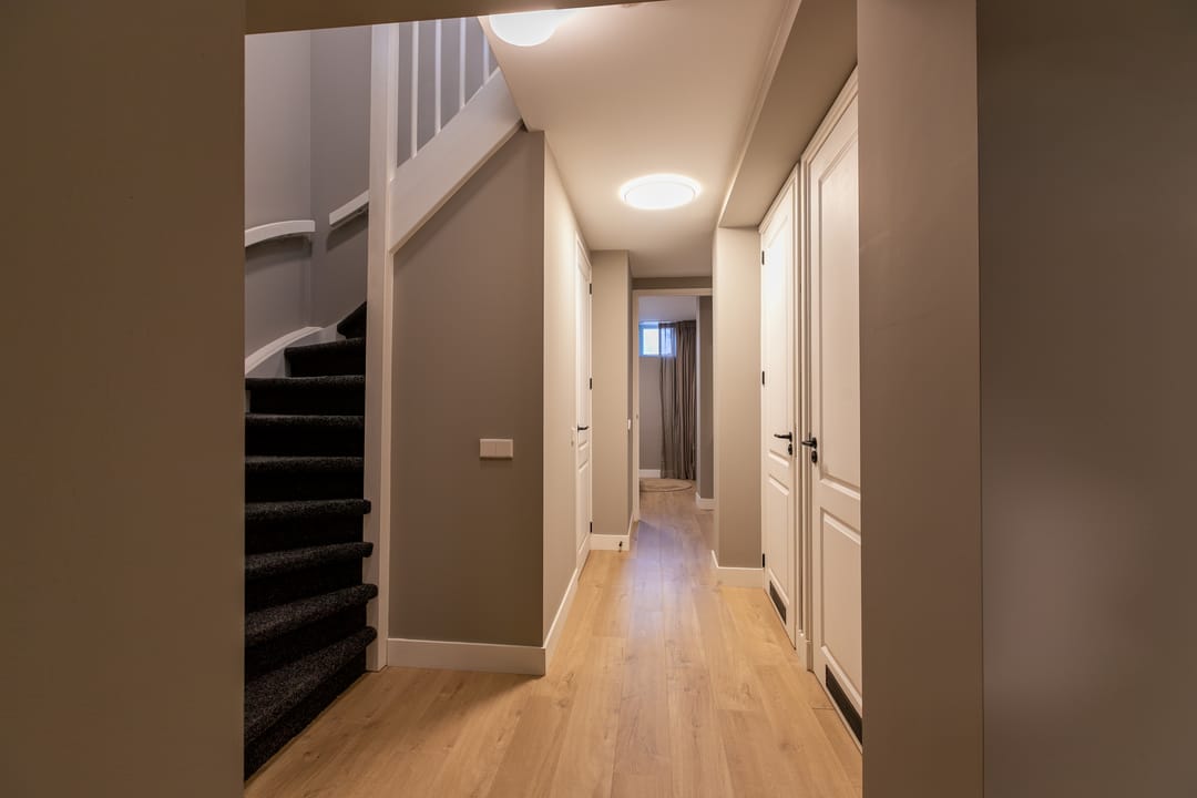 Luxurious Ground-Floor Apartment with Large Garden in Popular Blijdorp — 16