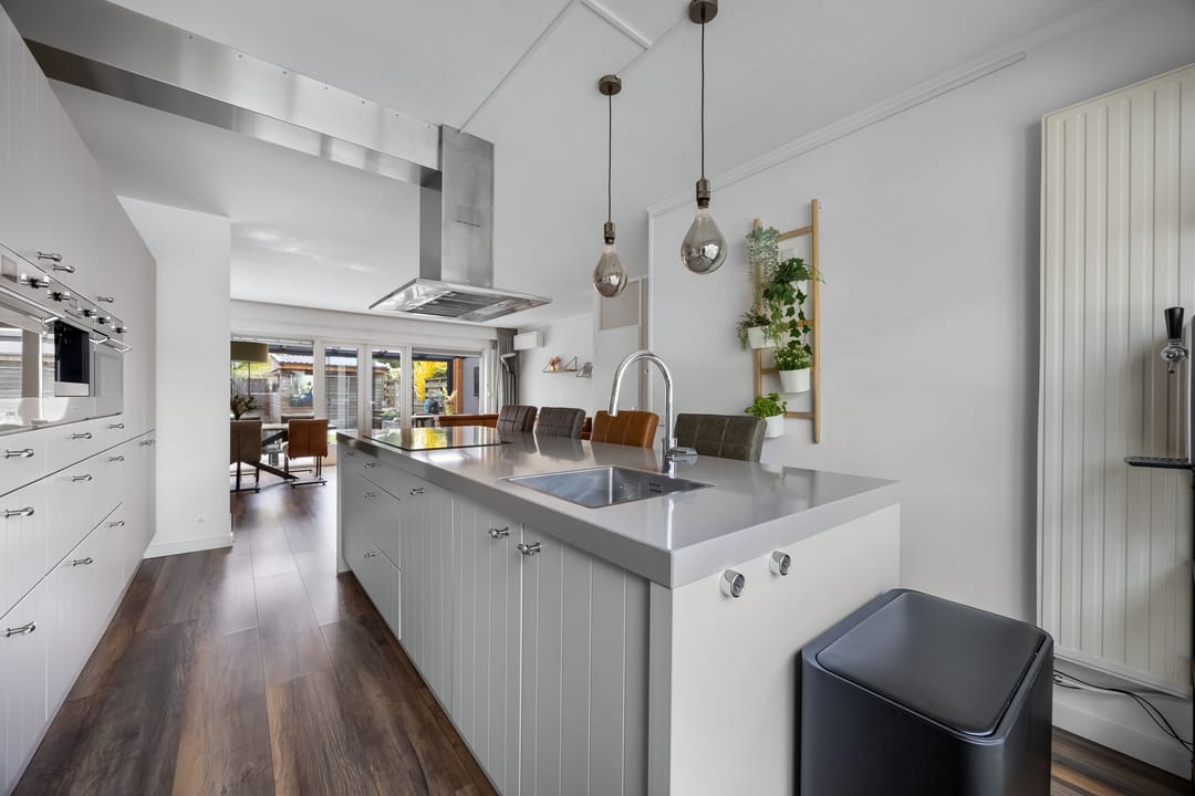 Photo 17 of Karveel 48 71