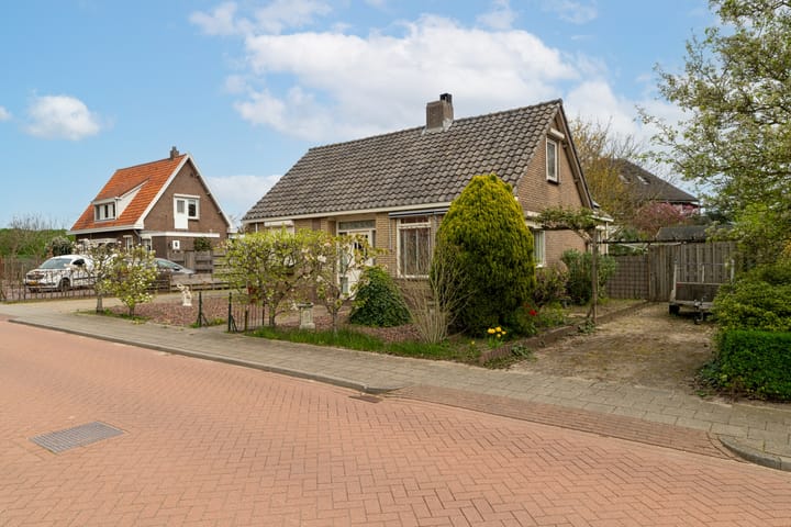 Photo 2 of Kerkstraat 3