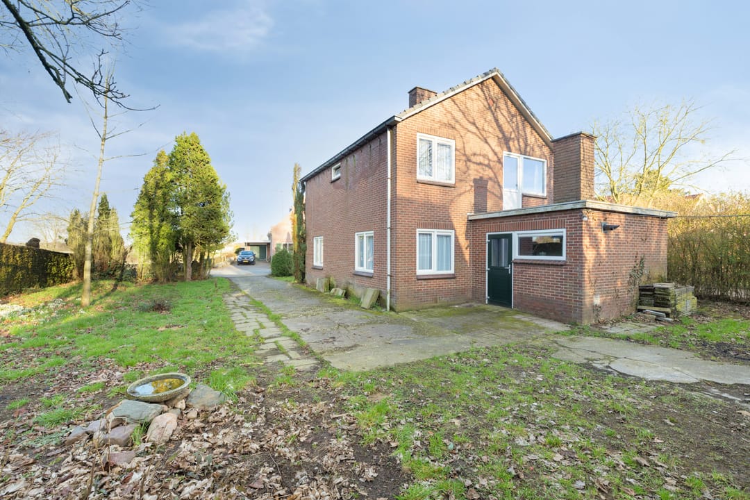 Photo 2 of Julianaweg 29