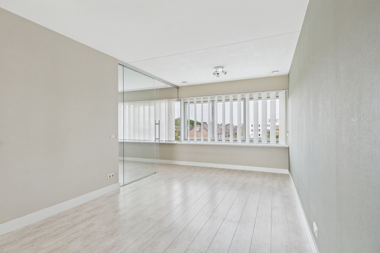 Photo 19 of Waterfront 360