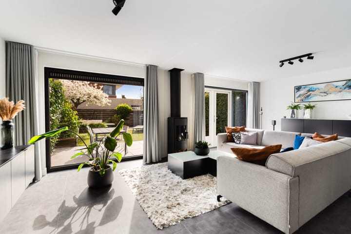 Foto 2 van Houtenend 6