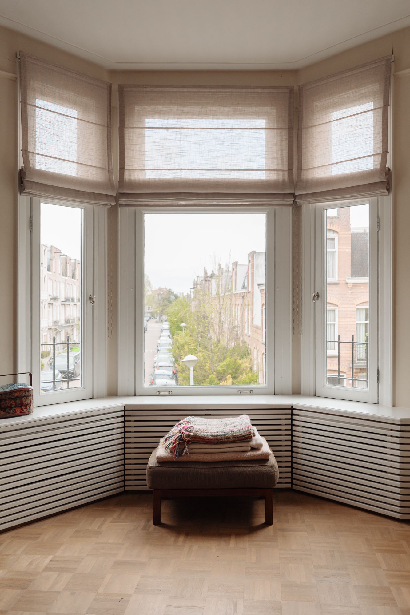 Unique Corner Townhouse with Exceptional Ceiling Heights and Multi-Purpose Living Potential Near Vondelpark — 15