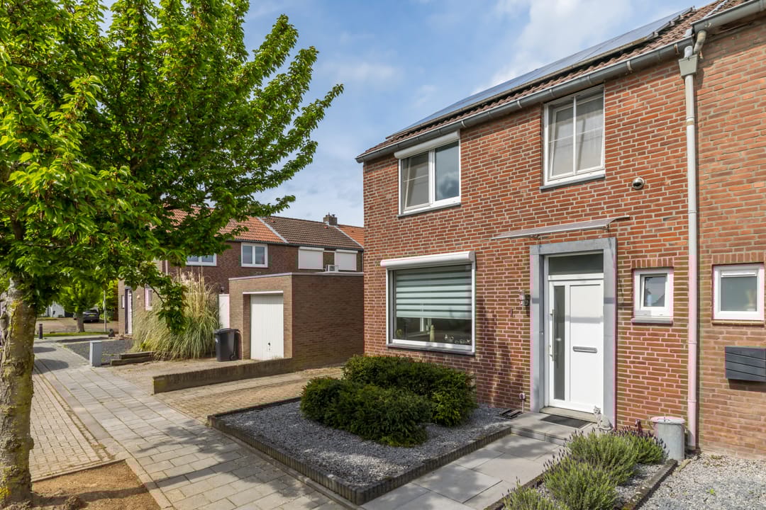 Foto 31 van Irenestraat 1