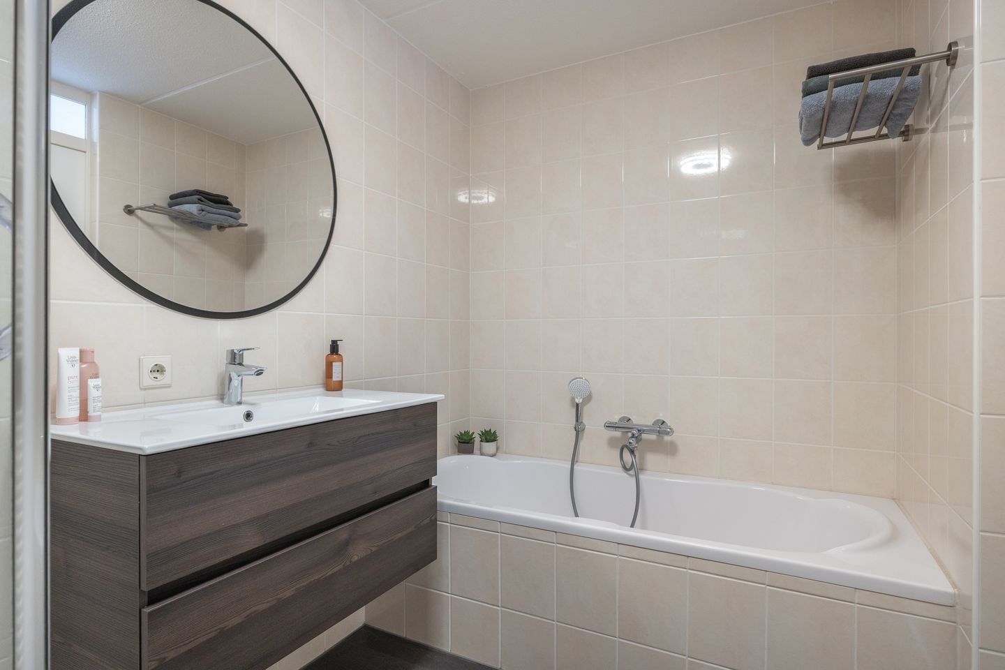 Foto 44 van B.H. Broekemastraat 6