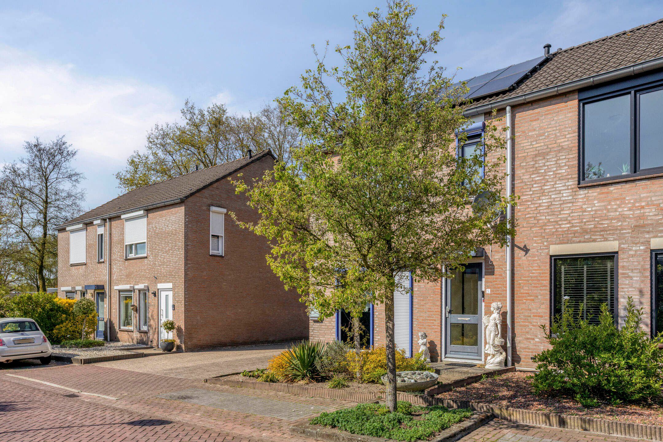 Foto 9 van Hermelijnsingel 5