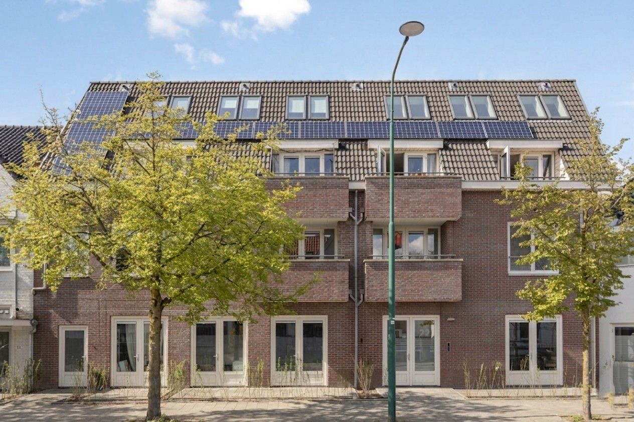 Koninginnelaan 22- 22 15