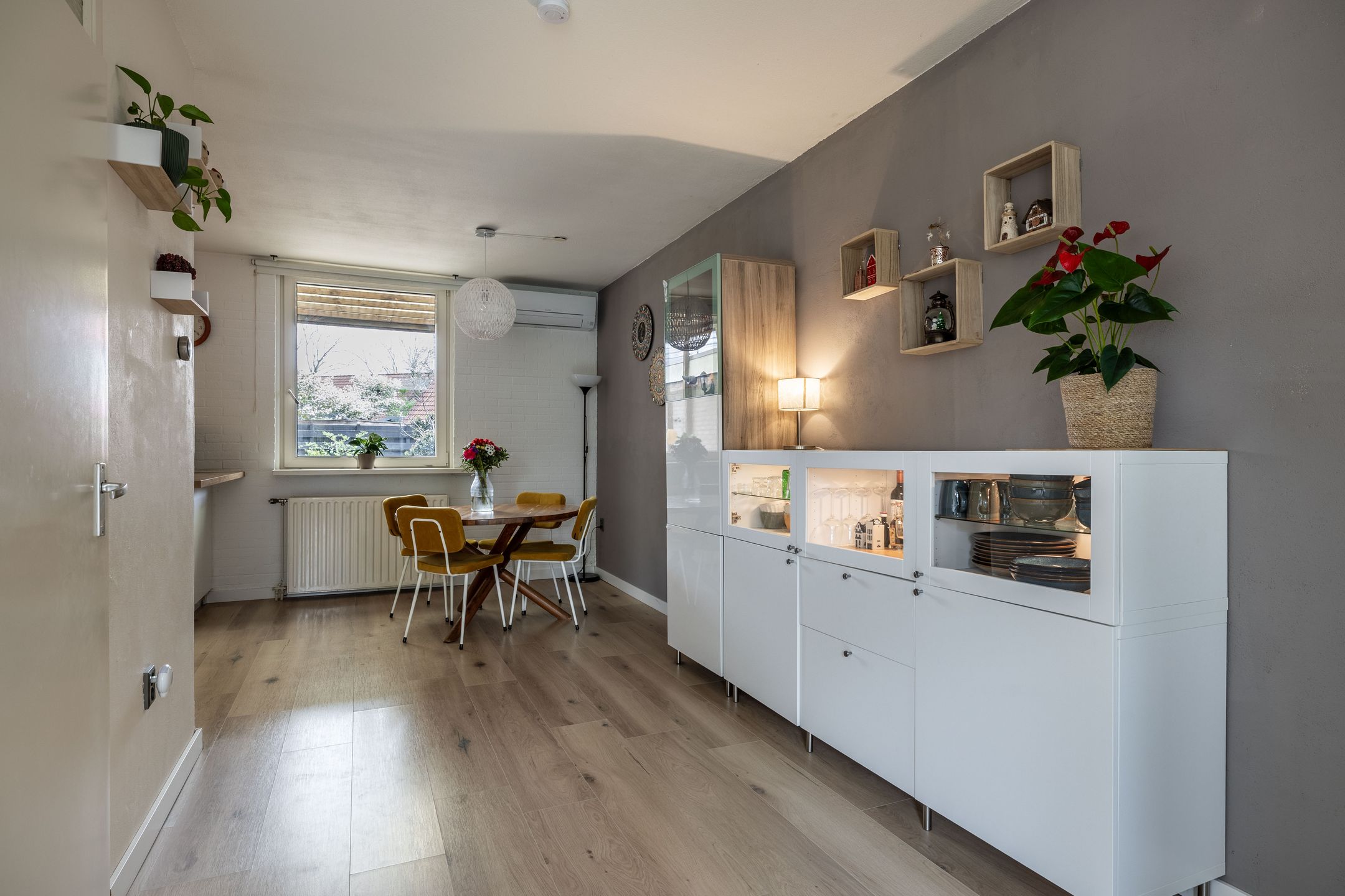 Foto 18 van Jongamastate 7