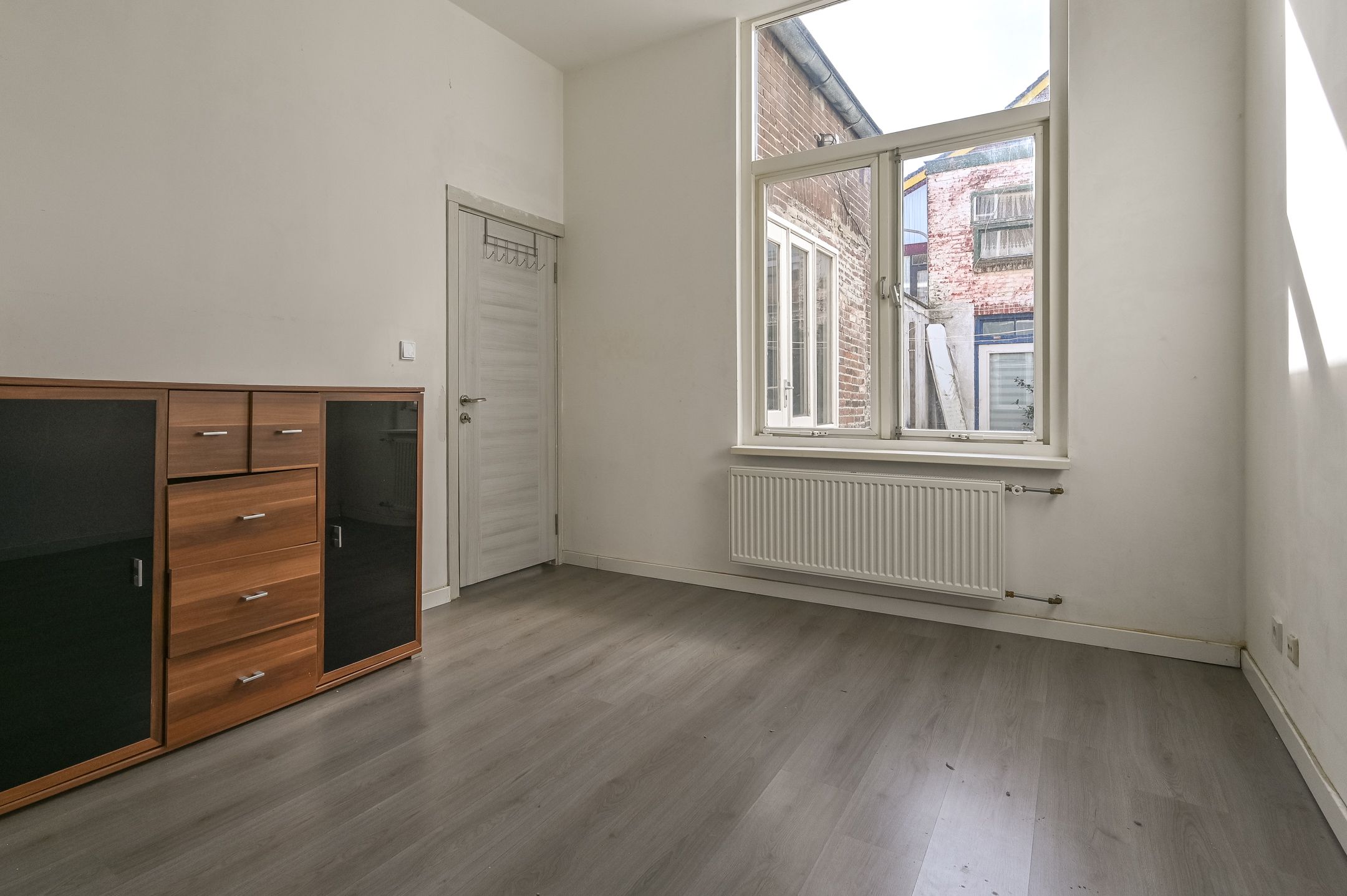 Photo 6 of Kamperstraat 16