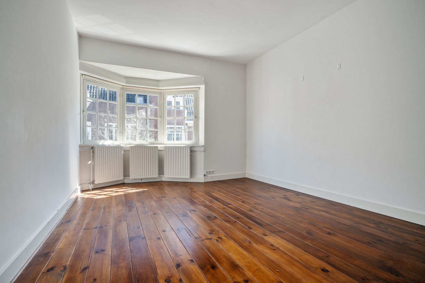 Foto 4 van Eendrachtstraat 8-2