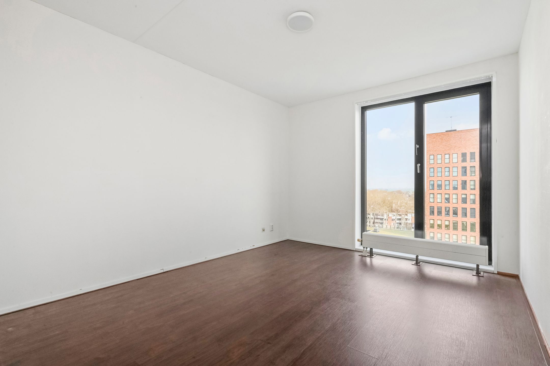 Foto 30 van Nederlandlaan 274