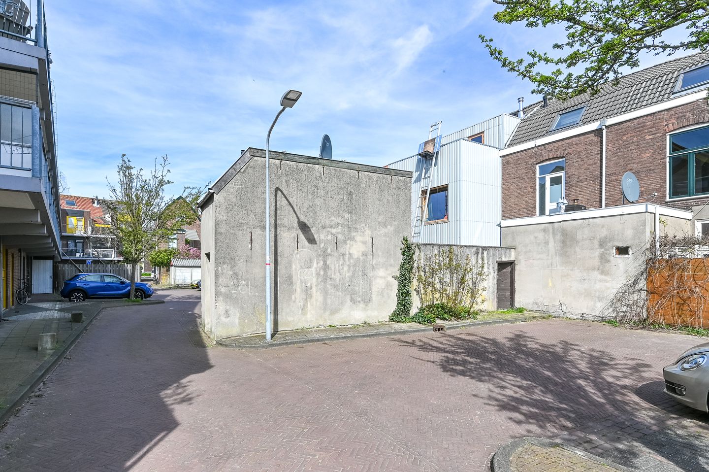 Photo 35 of Kamperstraat 16