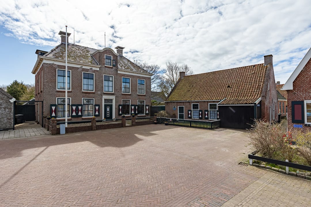 Photo 23 of Tsjerkeplein 2