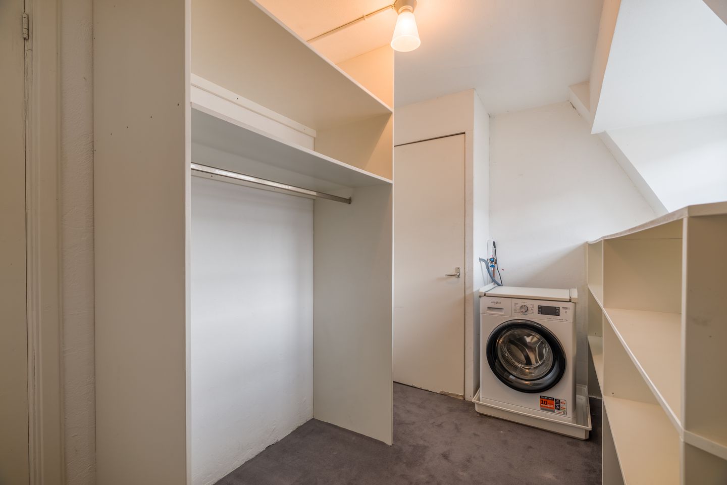 Foto 34 van Eendrachtstraat 8-2