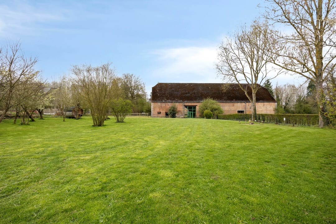 Historic Castle Farm with 61 Rooms and Park-like Grounds — 8