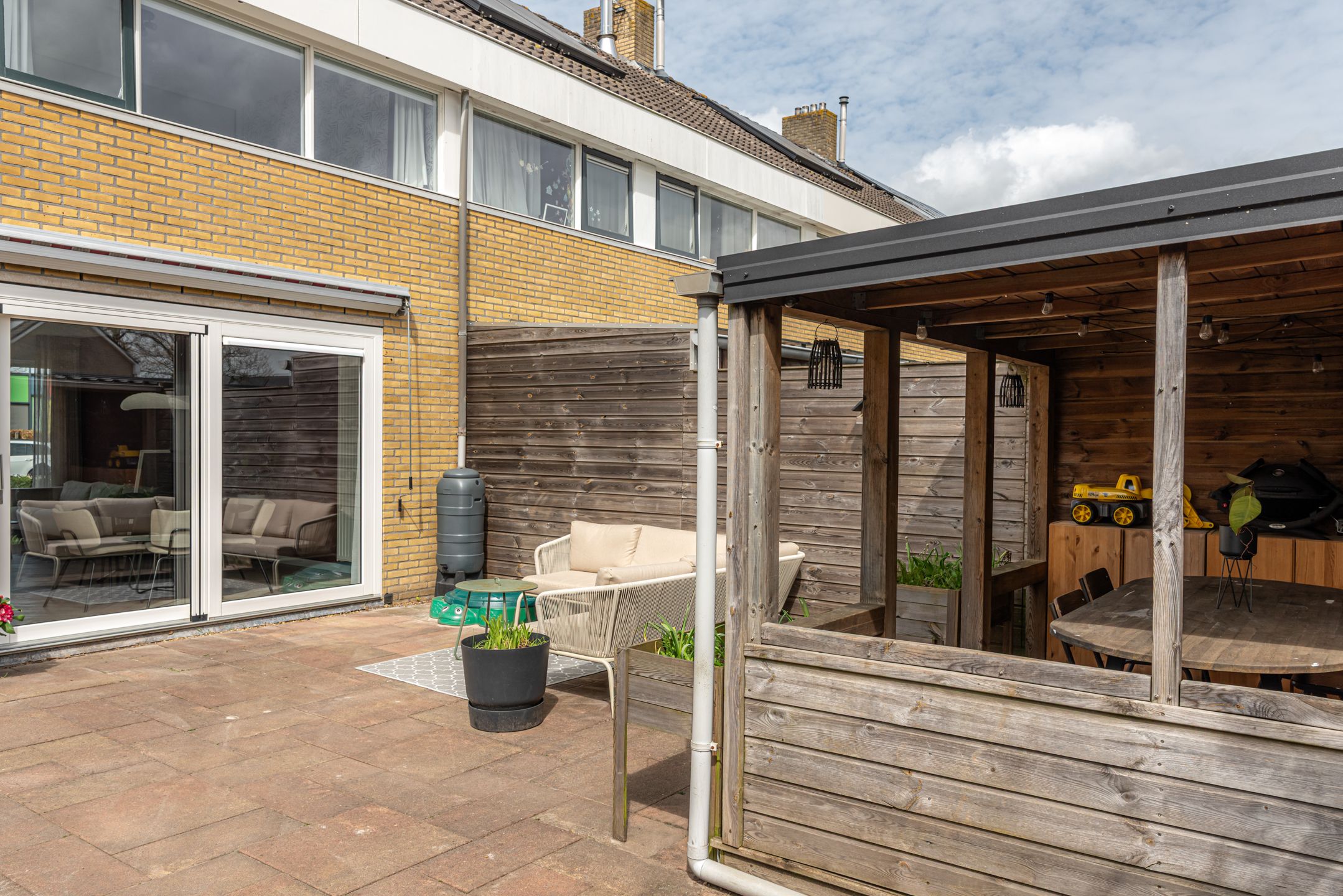 Foto 27 van E A Borgerstraat 56