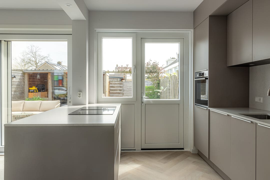 Foto 11 van E A Borgerstraat 56