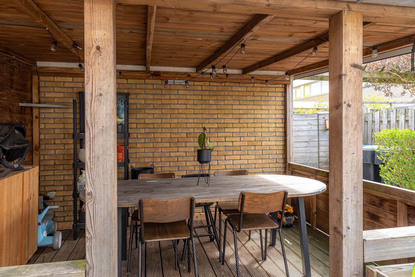 Foto 29 van E A Borgerstraat 56