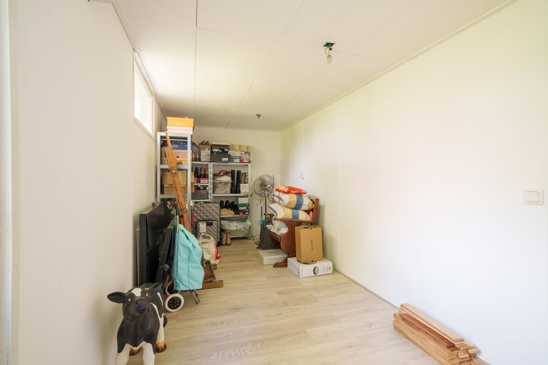 Photo 37 of Wielewaallaan 2