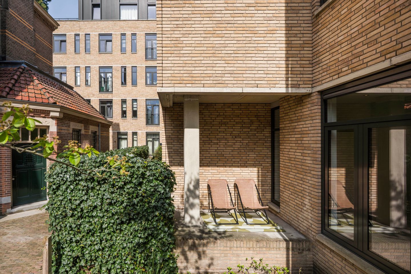 Foto 19 van Velperweg 19-2