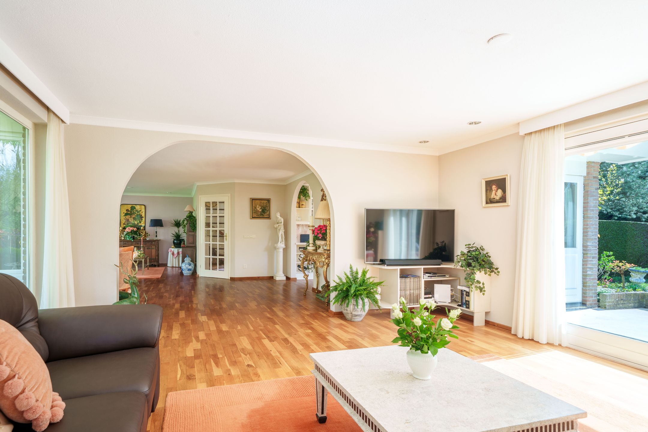 Photo 9 of Wielewaallaan 2