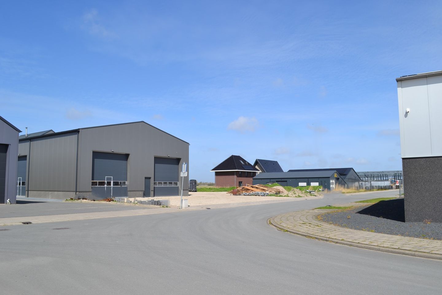 View photo 4 of Charlottaring 13-a