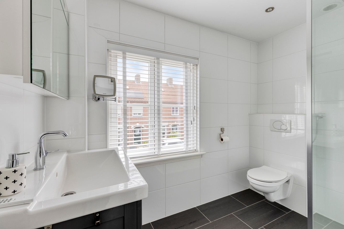 Foto 4 van van Brechtstraat 12