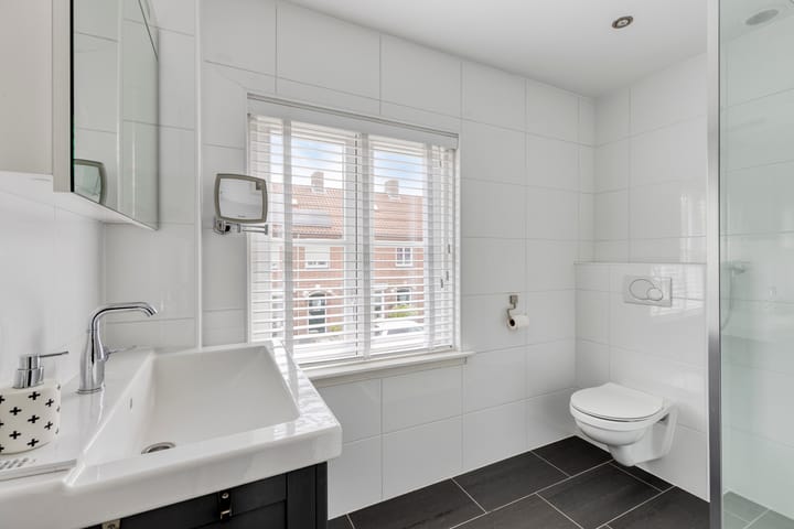 Foto 4 van van Brechtstraat 12