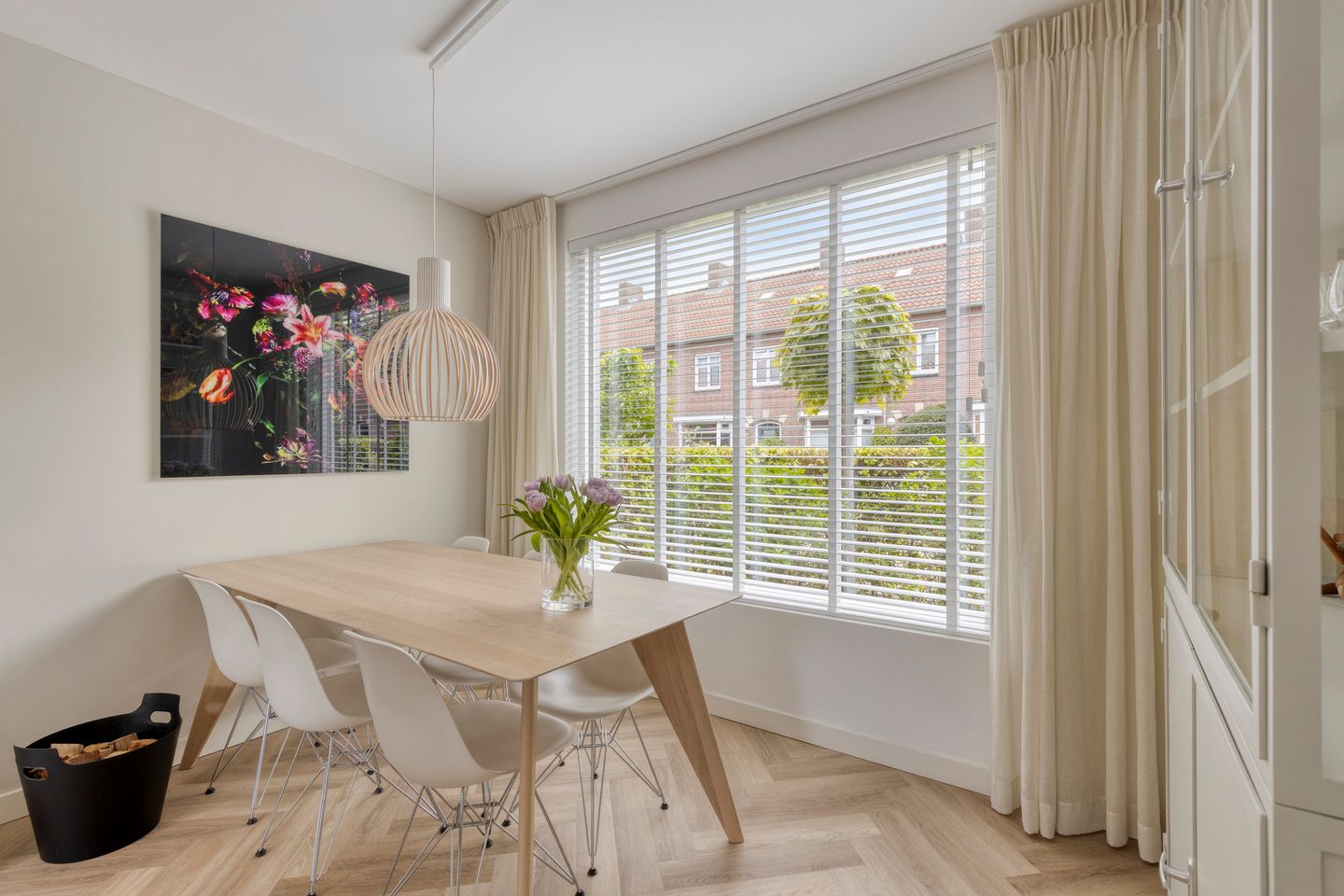 Foto 14 van van Brechtstraat 12