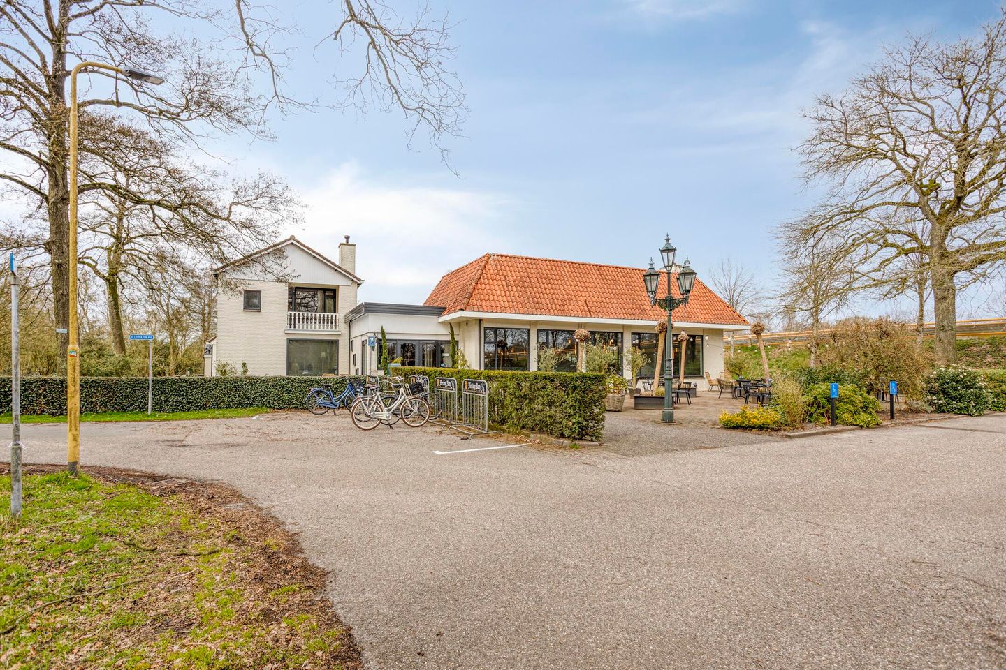 Foto 25 van van der Sluislaan 6