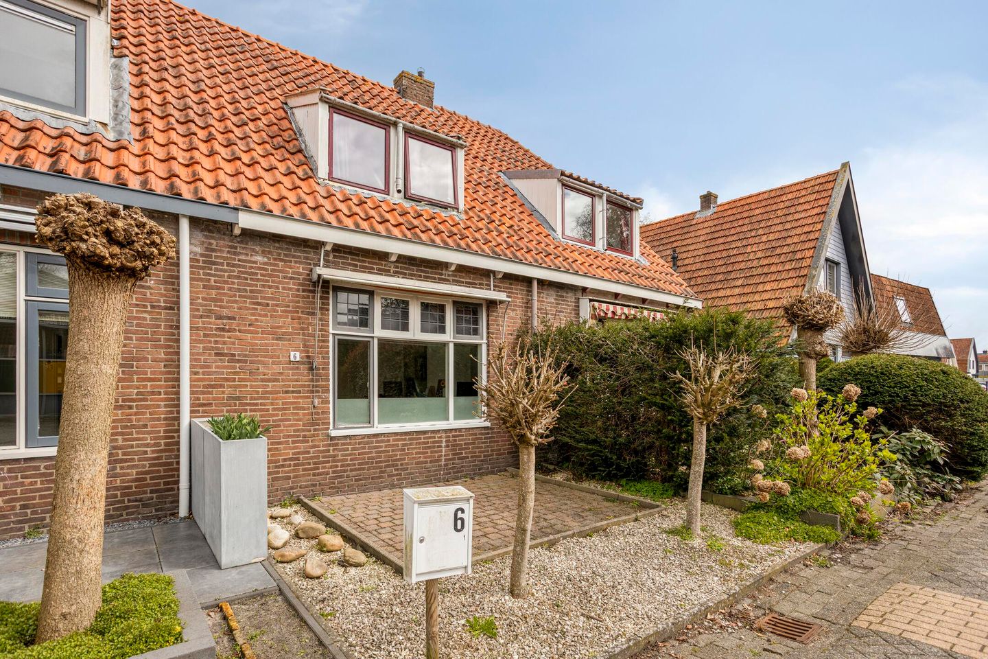 Foto 4 van van der Sluislaan 6