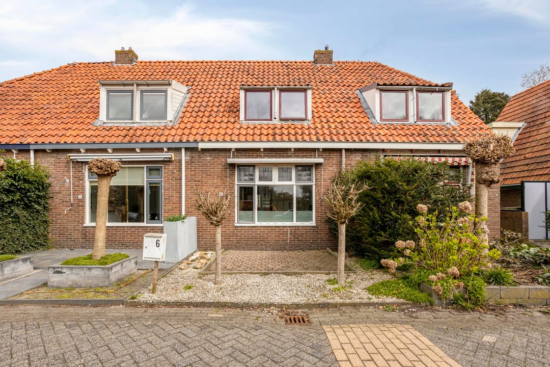 Foto 1 van van der Sluislaan 6