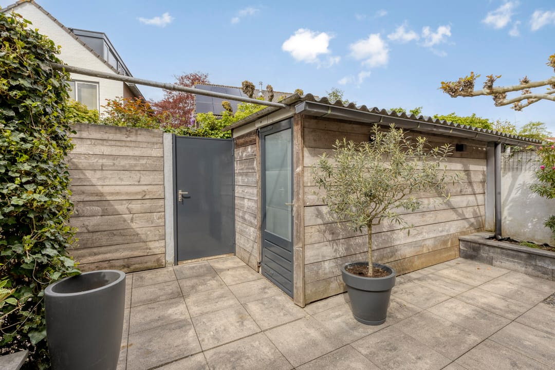 Foto 41 van van Brechtstraat 12