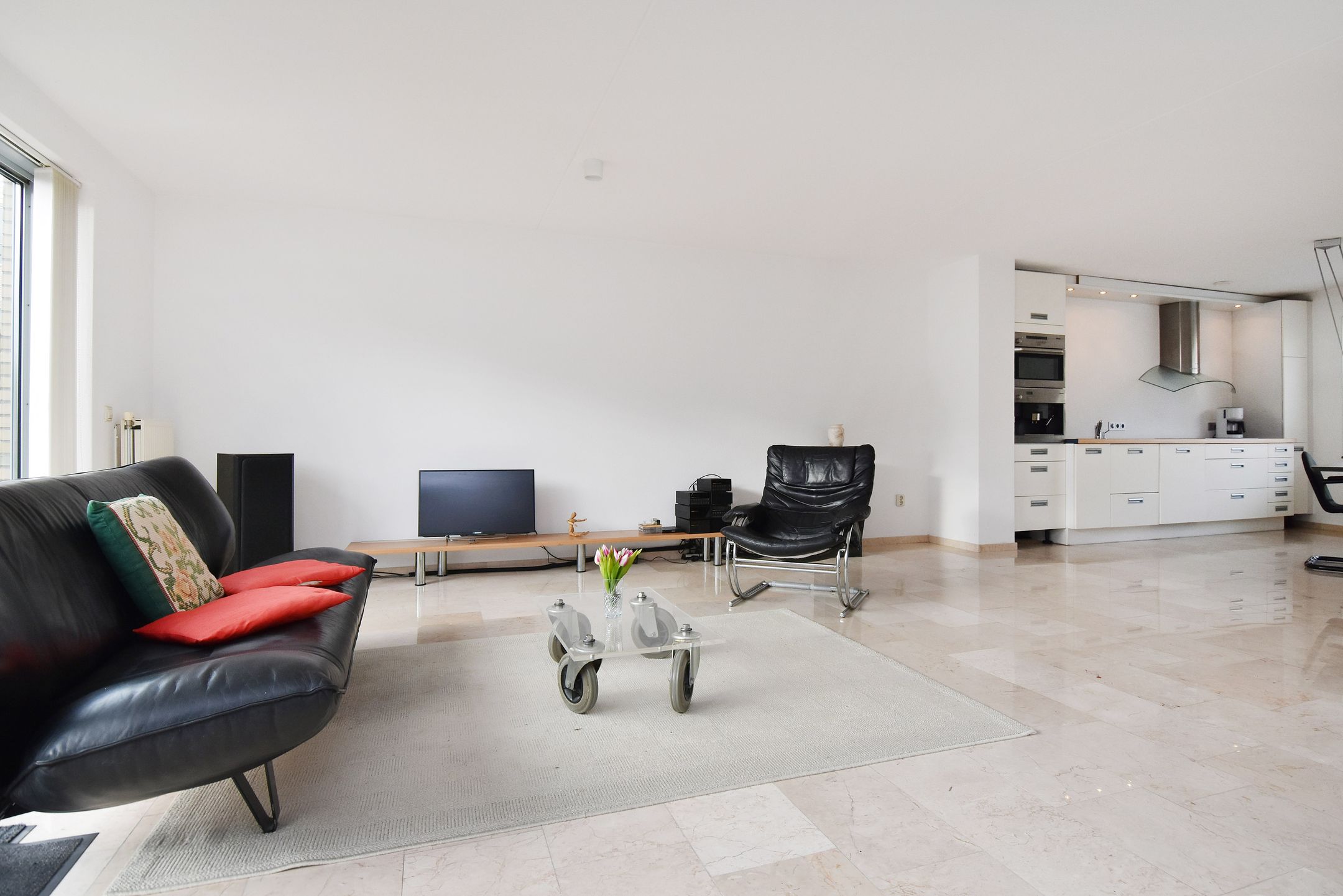 Foto 9 van Oeverbiesstraat 5