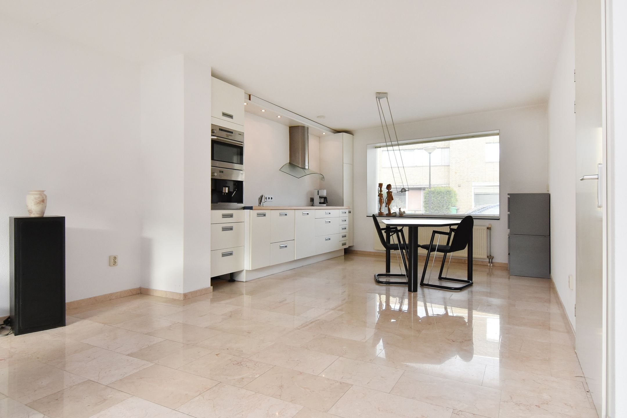 Foto 12 van Oeverbiesstraat 5