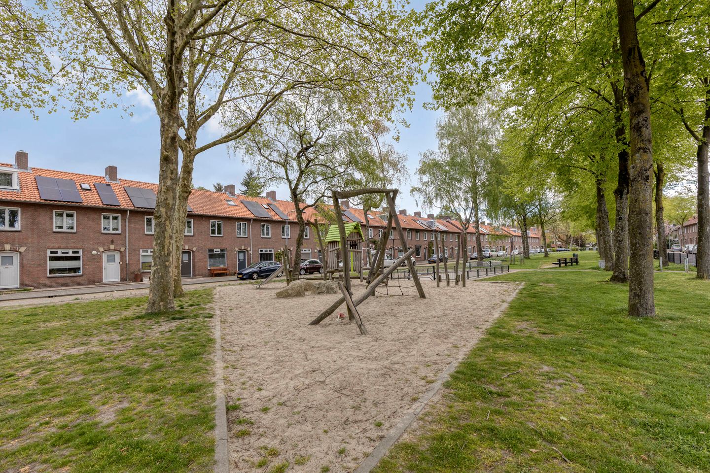 Foto 50 van van Brechtstraat 12