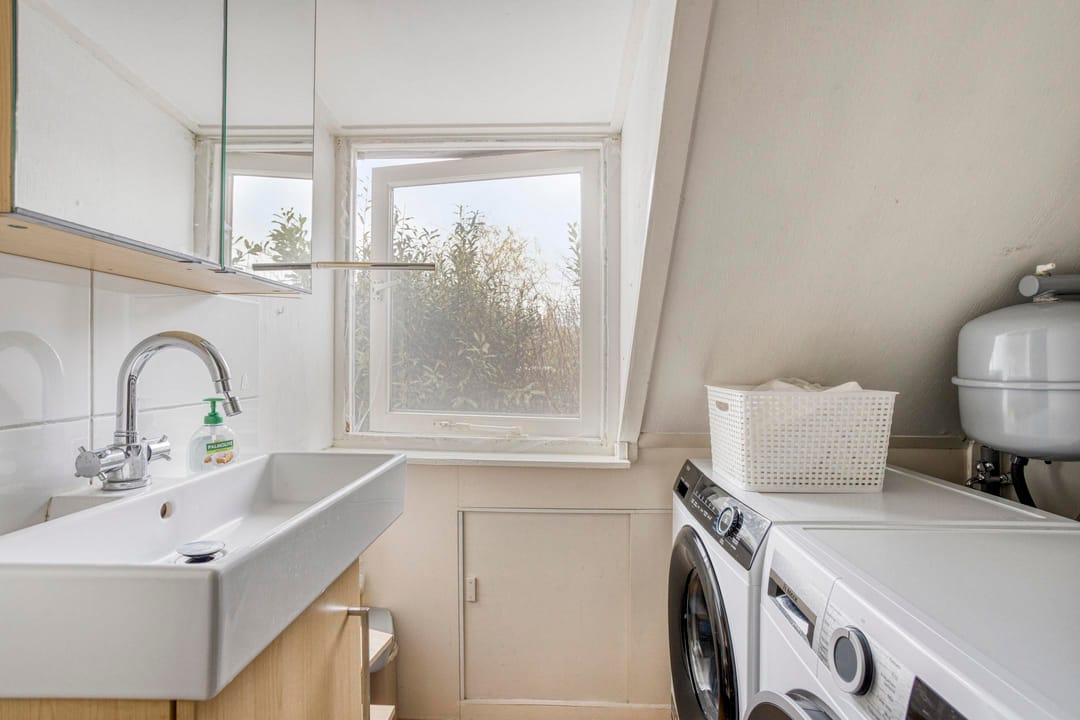 Foto 23 van van der Sluislaan 6