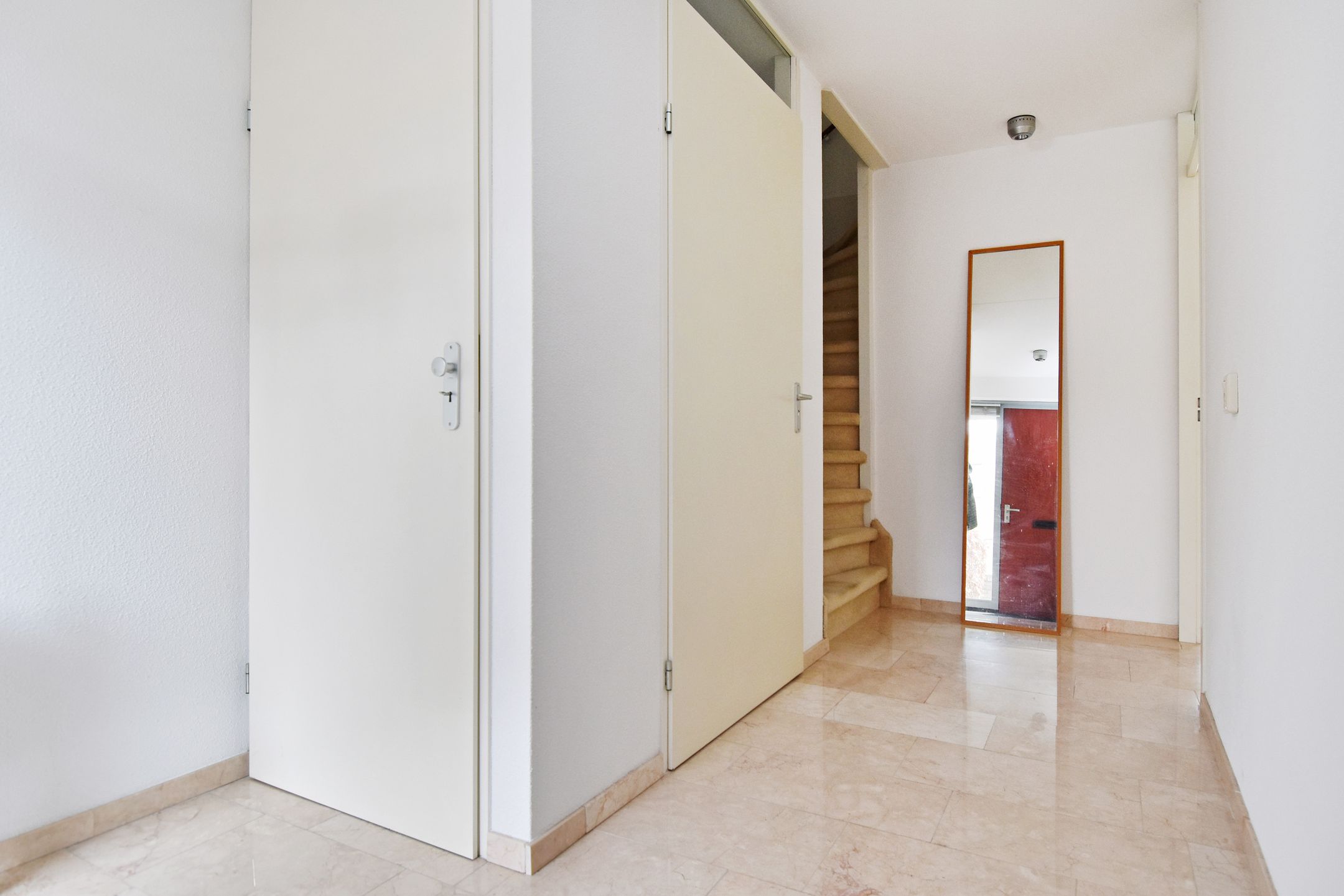 Foto 15 van Oeverbiesstraat 5